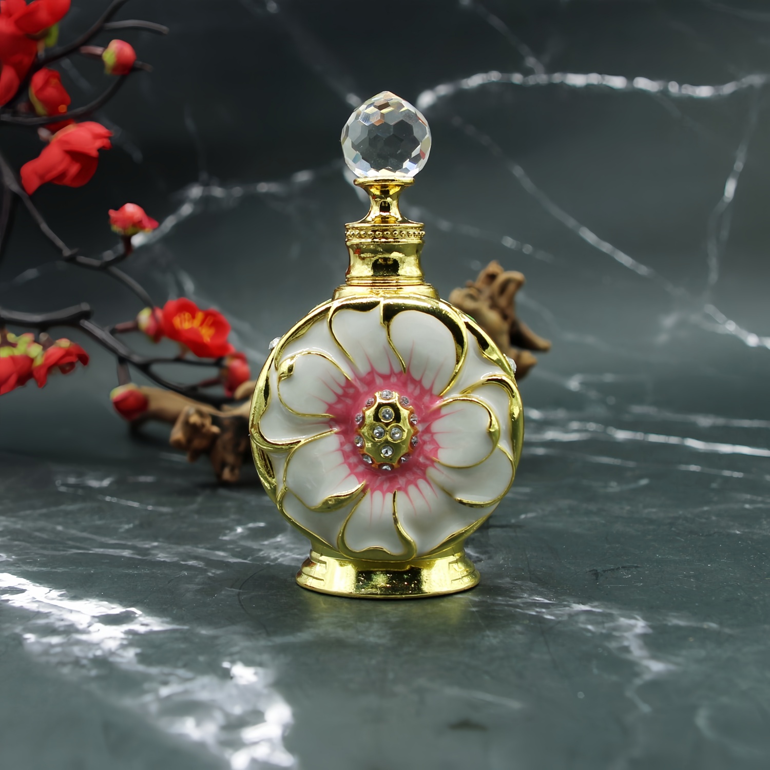 Fragrance Perfume In Dubai - Swiss Arabian Luxury Products From Dubai